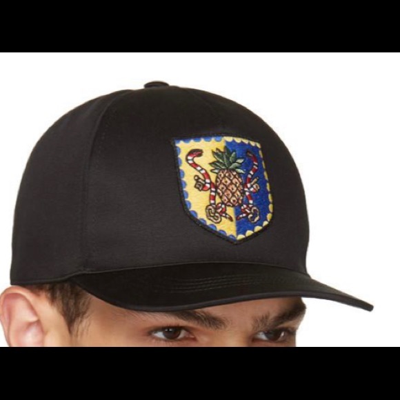 Gucci Black Crest Baseball Cap Size M - Picture 2 of 10